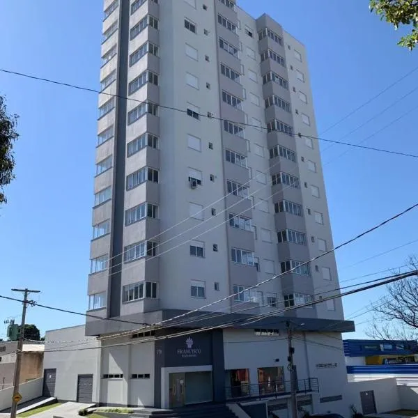 Novo apto com 100 metros da Av. Brasil