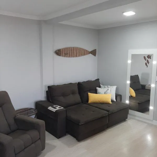Apartamento na Praia da Enseada, 100 mt praia