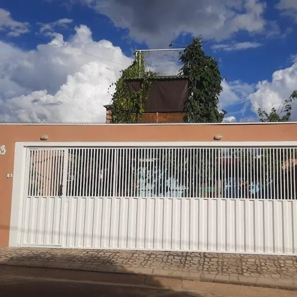 Casa Topázio no Container dos Cristais