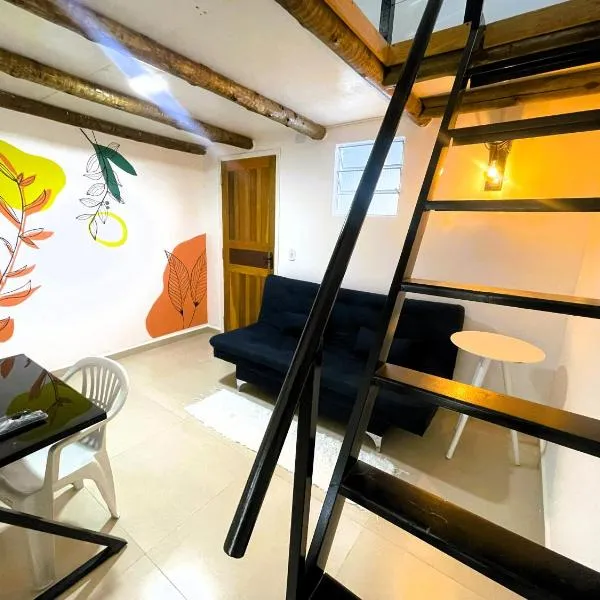 Atenas - Lofts com Cozinha - Próximo Aeroporto e Rodoviária