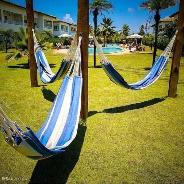 Apartamento Térreo 3 suítes Master Resort Treebies à Beira Mar Subauma Bahia