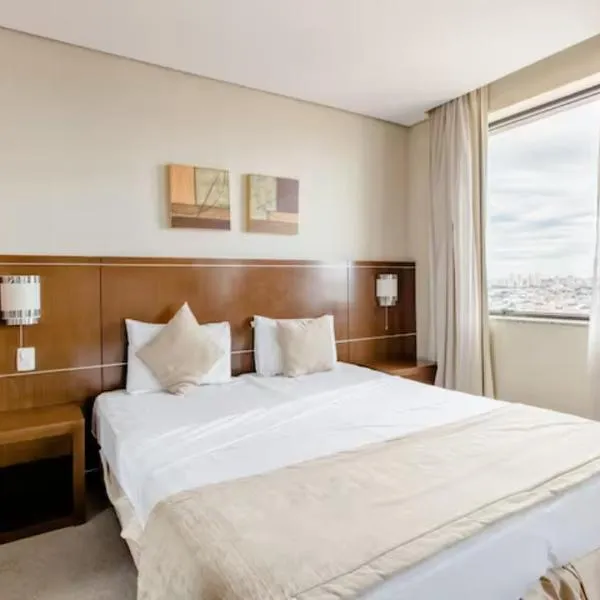 Flat espaçoso, localização privilegiada ap 1507