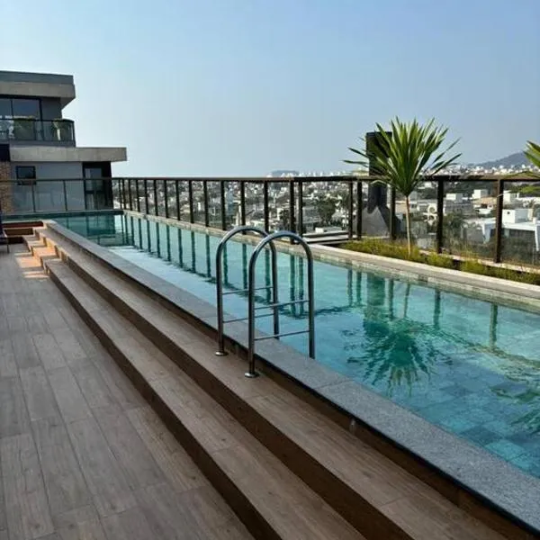Apto Elegante com Localização Privilegiada e Rooftop incrível