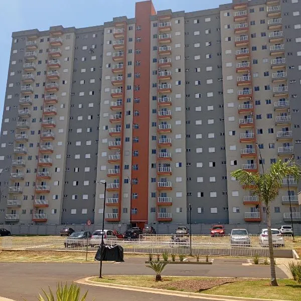 Apto em frente Beach Clube região privilegiada
