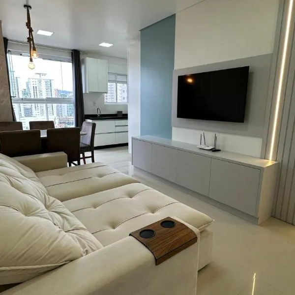 Apartamento novo a 300m da praia!