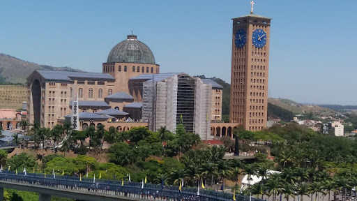 Melhores Apartamentos em Aparecida, São Paulo para Alugar 2025