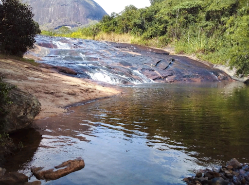Melhores Apartamentos em Secretário, Rio de Janeiro para Alugar 2025