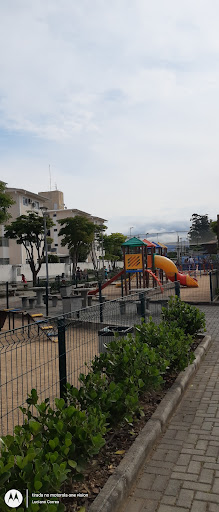 Melhores Apartamentos em Barreiros, Santa Catarina para Alugar 2025