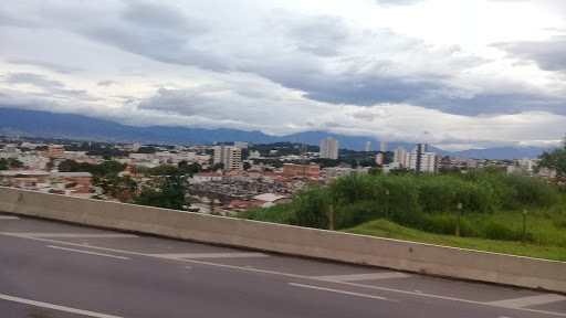 Melhores Apartamentos em Guaratinguetá, São Paulo para Alugar 2025